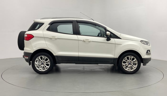2015 Ford Ecosport 1.5 TITANIUM TI VCT AT, Petrol, Automatic, 68,044 km, Right Side View