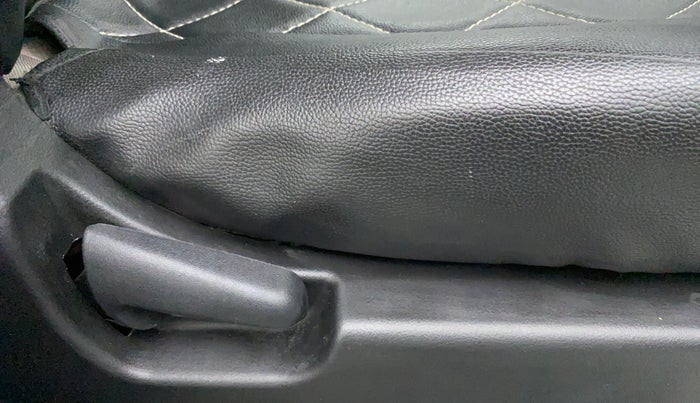 2016 Maruti Wagon R 1.0 VXI, Petrol, Manual, 96,878 km, Driver Side Adjustment Panel