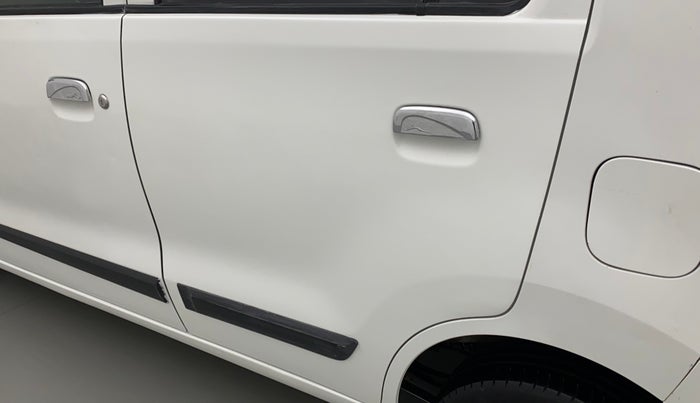 2016 Maruti Wagon R 1.0 VXI, Petrol, Manual, 97,105 km, Rear left door - Paint has faded