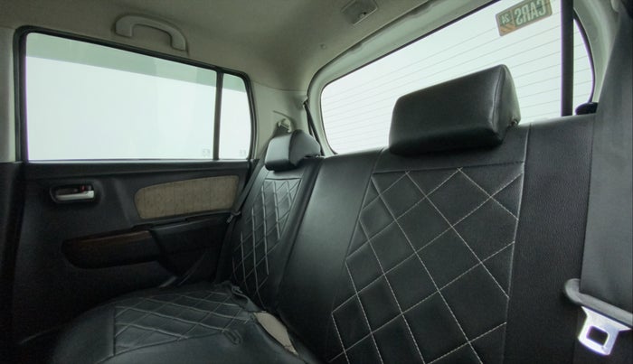 2016 Maruti Wagon R 1.0 VXI, Petrol, Manual, 96,878 km, Right Side Rear Door Cabin