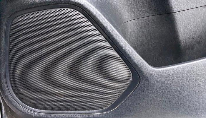 2015 Honda Jazz 1.2 V AT, CNG, Automatic, 75,790 km, Speaker