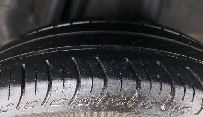 2018 Honda City V MT PETROL, Petrol, Manual, 51,129 km, Left Rear Tyre Tread