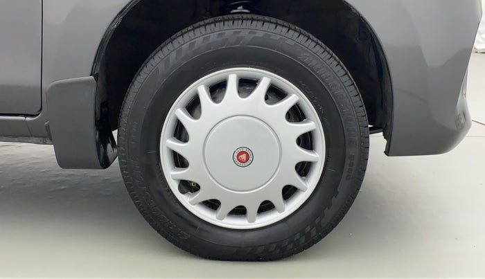 2018 Maruti Alto 800 LXI, Petrol, Manual, 1,42,346 km, Right Front Tyre