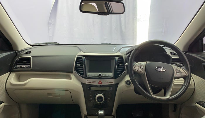 2021 Mahindra XUV300 W8 (O) 1.2 PETROL AMT, Petrol, Automatic, 29,784 km, Dashboard