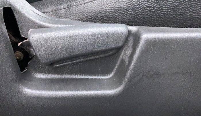 2017 Maruti Alto K10 VXI P, Petrol, Manual, 89,976 km, Driver Side Adjustment Panel