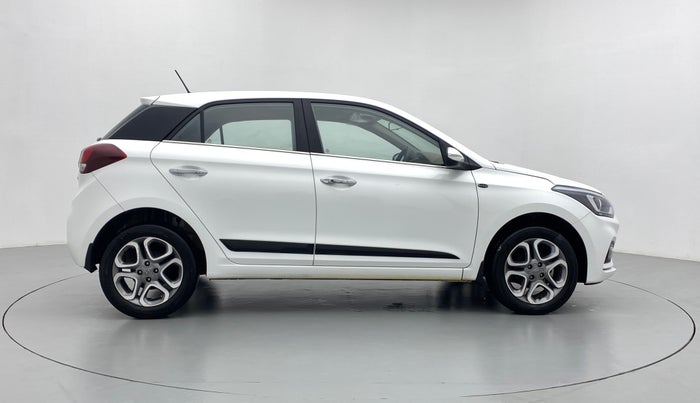 2020 Hyundai Elite i20 ASTA 1.2 (O), Petrol, Manual, 10,201 km, Right Side