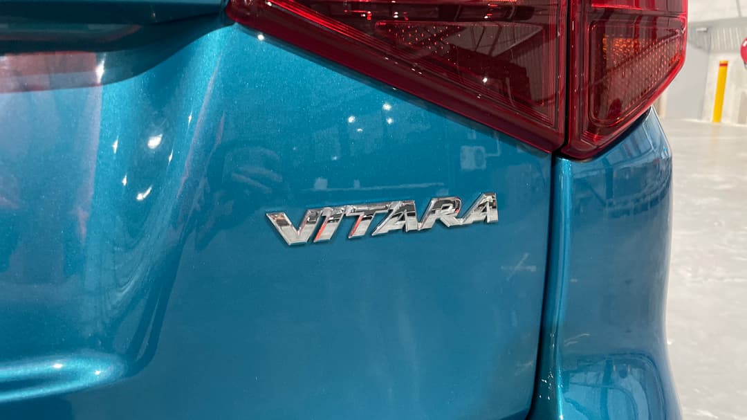 2022 Suzuki Vitara 1.6l, Automatic, 53880 km, Badge (Boot Right Side)