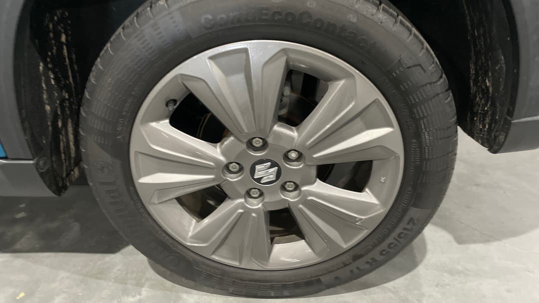 2022 Suzuki Vitara 1.6l, Automatic, 53880 km, Left Rear Wheel