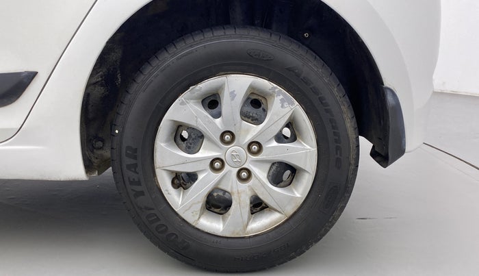 2017 Hyundai Elite i20 SPORTZ 1.2, Petrol, Manual, 66,682 km, Left Rear Wheel