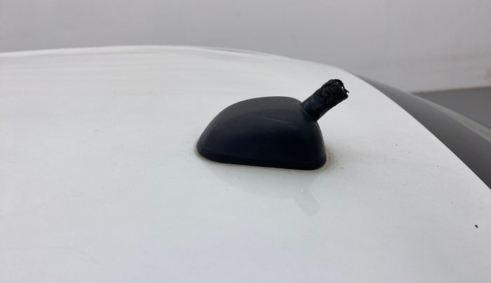 2018 Maruti Dzire VDI, Diesel, Manual, 97,339 km, Roof - Antenna has minor damage
