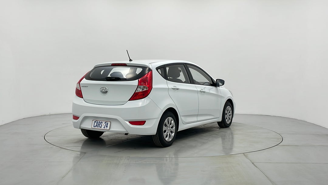 2016 Hyundai Accent Active, Automatic, 99099 km, Right Back Diagonal (45- Degree) View