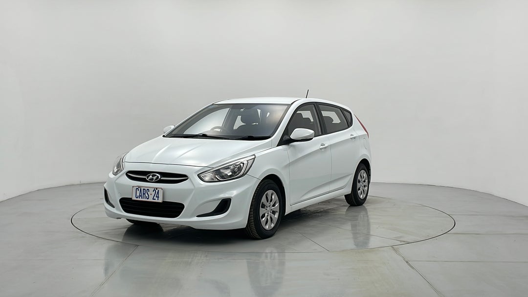 2016 Hyundai Accent Active, Automatic, 99099 km, Left Front Diagonal (45- Degree) View