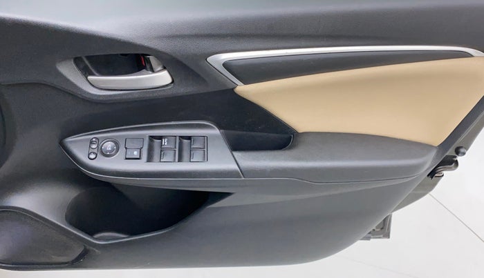 2017 Honda Jazz 1.2L I-VTEC V AT, Petrol, Automatic, 82,655 km, Driver Side Door Panels Control