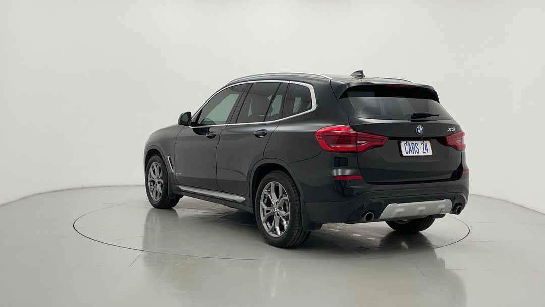 Left Back Diagonal (45- Degree) View