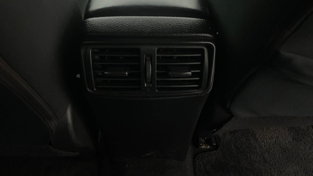 Rear A/C Vent