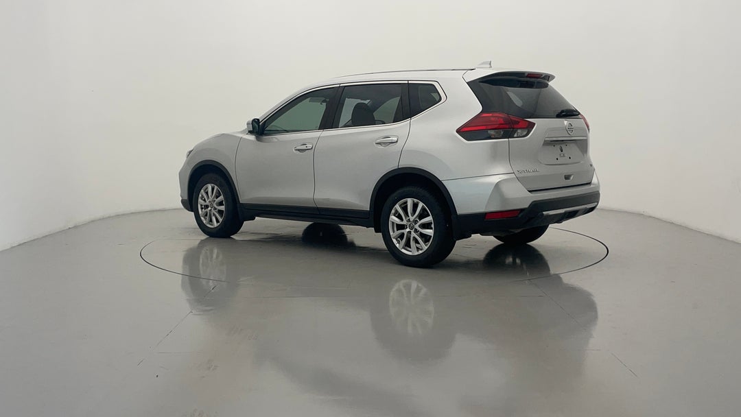 Left Back Diagonal (45- Degree) View