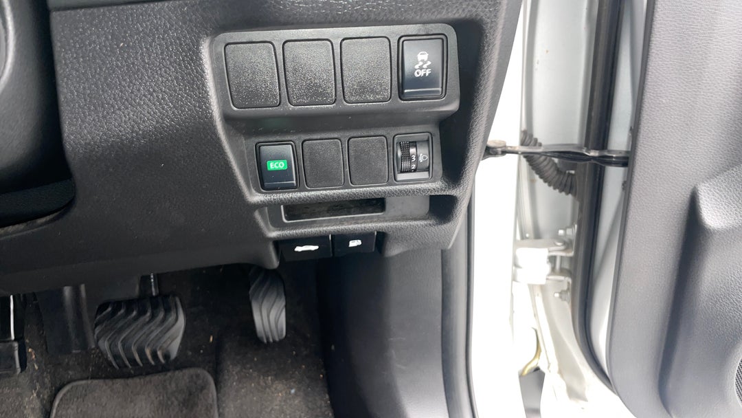 Utility Switches/Buttons