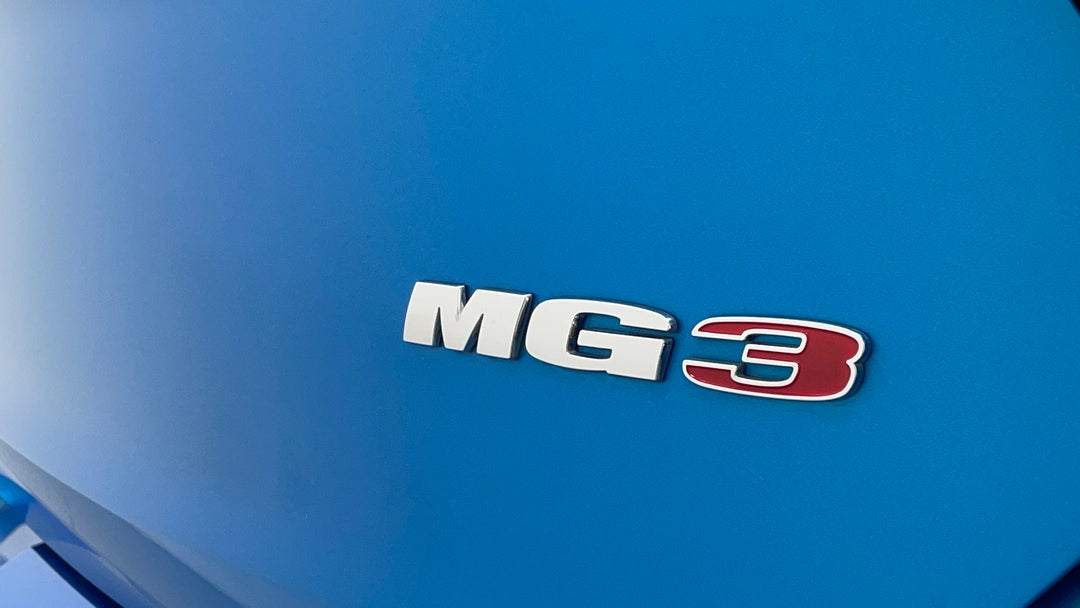 Badge (Boot Right Side)