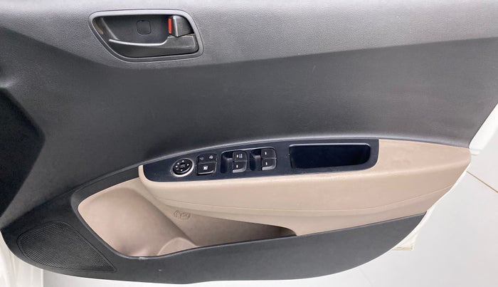 2017 Hyundai Grand i10 MAGNA 1.2 KAPPA VTVT, Petrol, Manual, 29,033 km, Driver Side Door Panels Control