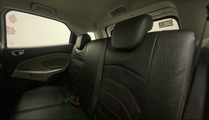 2015 Ford Ecosport TITANIUM 1.0L ECOBOOST, Petrol, Manual, 66,429 km, Right Side Rear Door Cabin