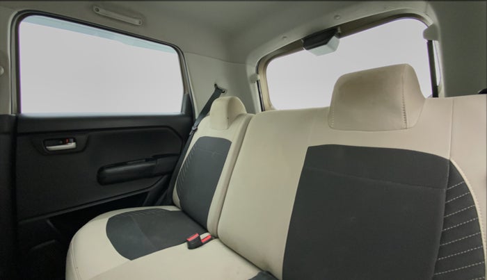 2019 Maruti New Wagon-R ZXI 1.2 old, Petrol, Manual, 39,473 km, Right Side Rear Door Cabin