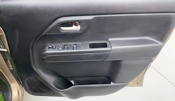 2019 Maruti New Wagon-R ZXI 1.2 old, Petrol, Manual, 39,473 km, Driver Side Door Panels Control