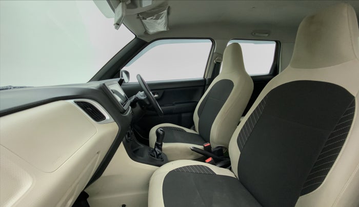 2019 Maruti New Wagon-R ZXI 1.2 old, Petrol, Manual, 39,473 km, Right Side Front Door Cabin