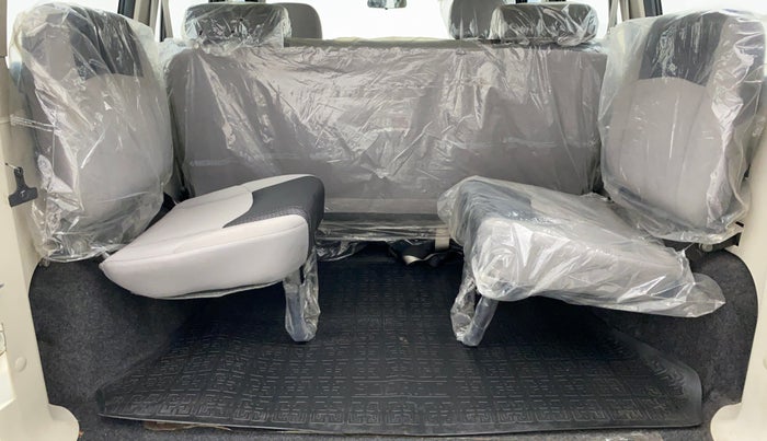 2019 Mahindra Scorpio S9, Diesel, Manual, 26,629 km, Third Seat Row ( optional )