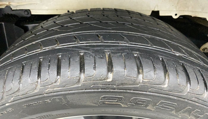 2019 Mahindra Scorpio S9, Diesel, Manual, 26,629 km, Left Rear Tyre Tread