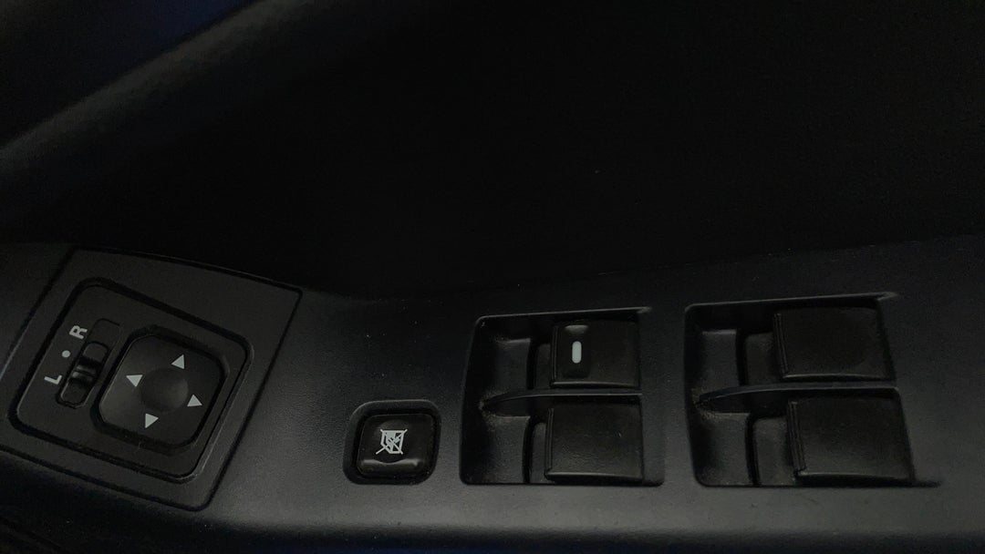 Drivers Side Door Panel Controls