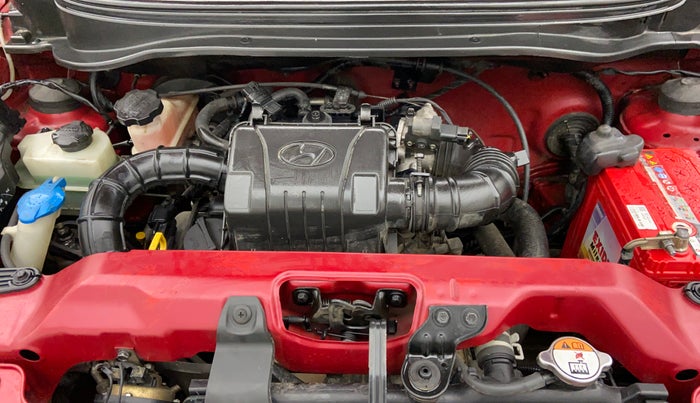 2014 Hyundai Eon SPORTZ, Petrol, Manual, 36,253 km, Engine Bonet View
