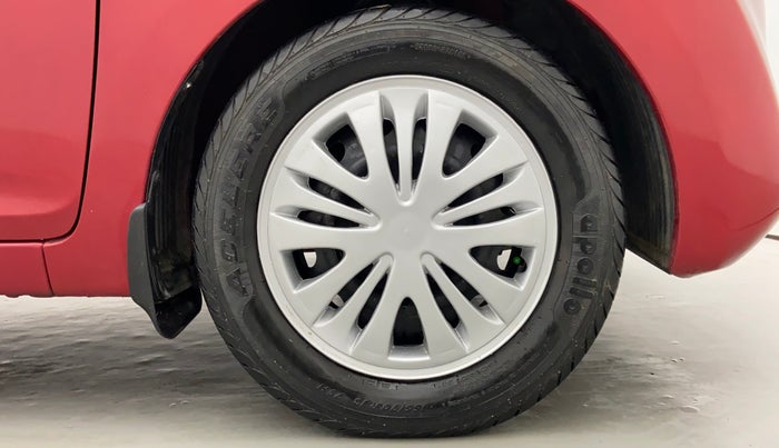 2014 Hyundai Eon SPORTZ, Petrol, Manual, 36,253 km, Right Front Tyre