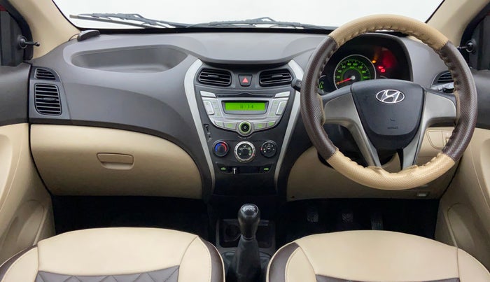 2014 Hyundai Eon SPORTZ, Petrol, Manual, 36,253 km, Dashboard View