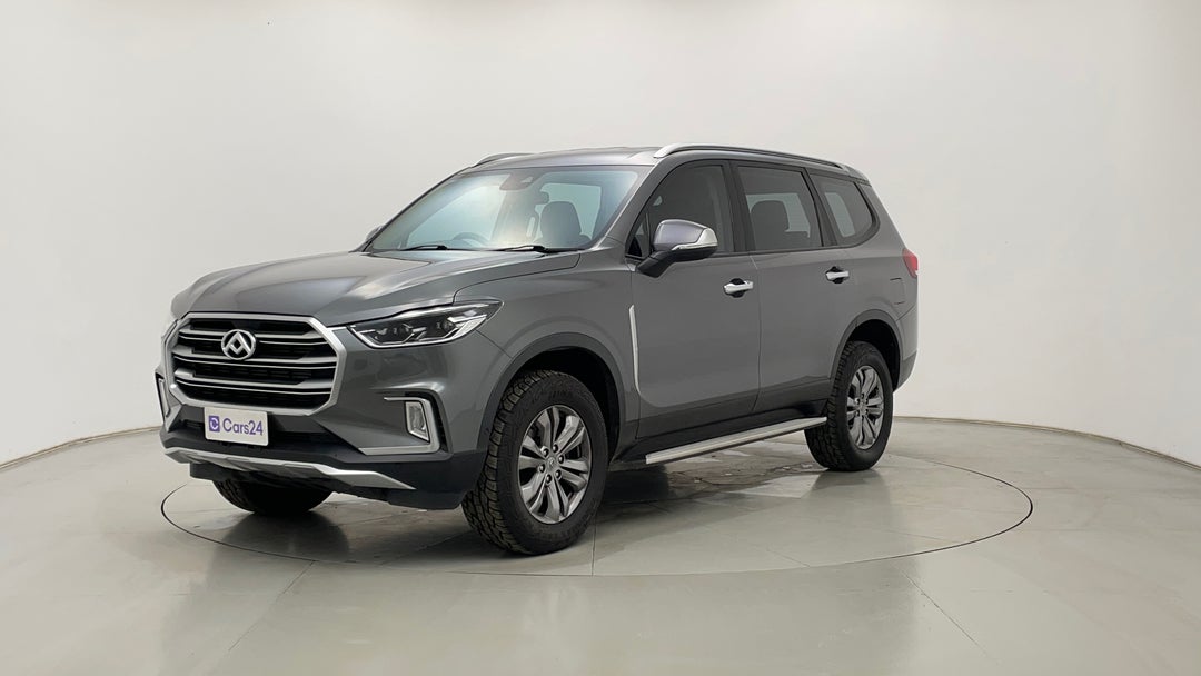 Left Front Diagonal (45- Degree) View