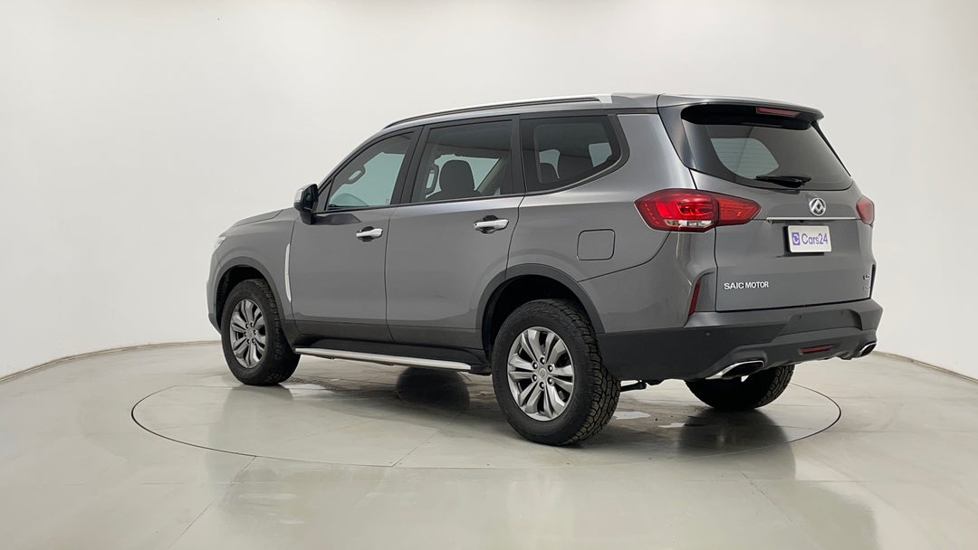 Left Back Diagonal (45- Degree) View