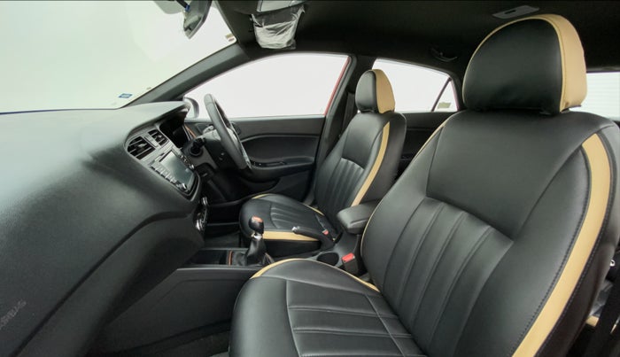 2016 Hyundai i20 Active 1.2 SX, Petrol, Manual, 33,340 km, Right Side Front Door Cabin