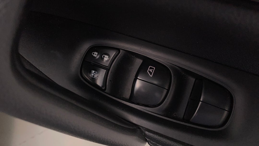 Drivers Side Door Panel Controls