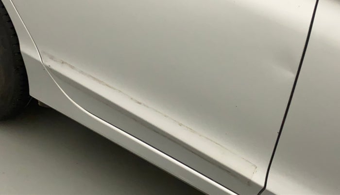 2015 Honda City 1.5L I-VTEC VX CVT, Petrol, Automatic, 94,384 km, Right rear door - Minor scratches