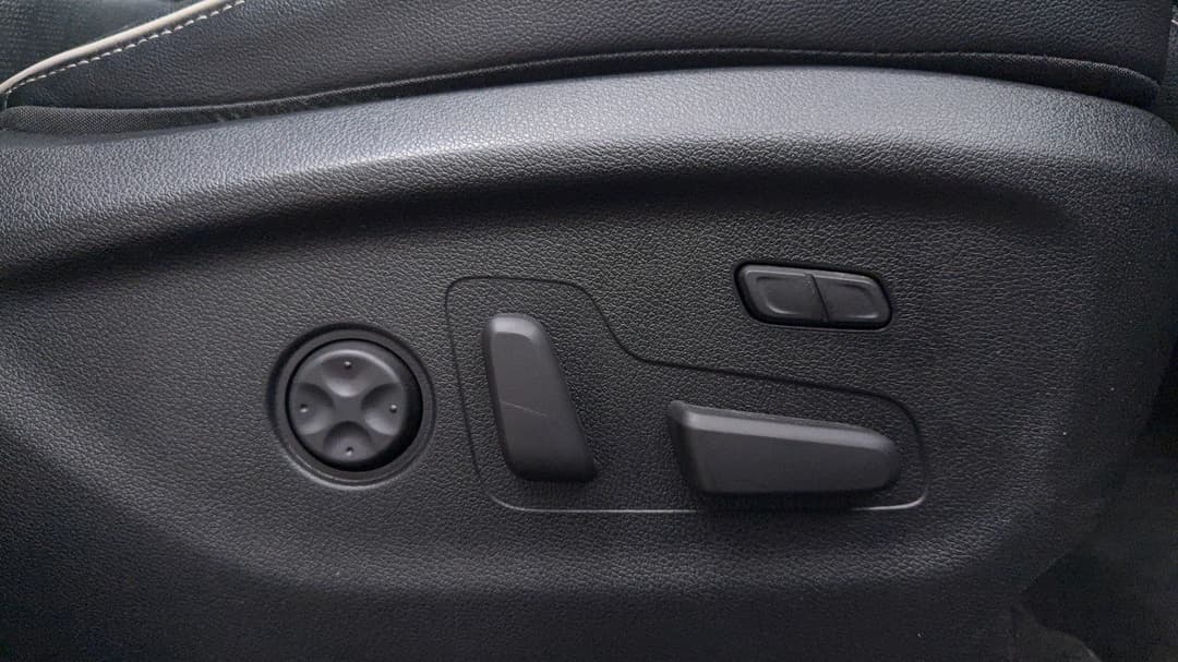 2019 Kia Sorento Gt-line (4x2) Gsl, Automatic, 117896 km, Drivers Side Adjustment Panel