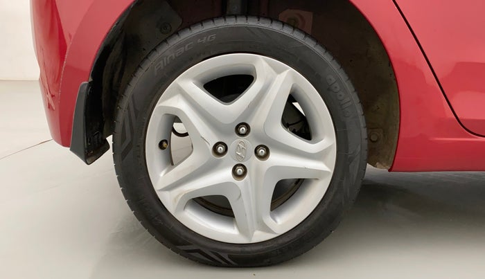2017 Hyundai Elite i20 ASTA 1.2, Petrol, Manual, 32,241 km, Right Rear Wheel