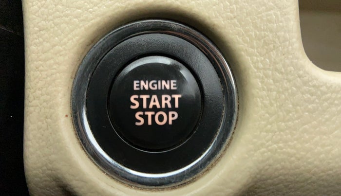 2015 Maruti Ciaz ZDI+, Diesel, Manual, 1,04,013 km, Keyless Start/ Stop Button