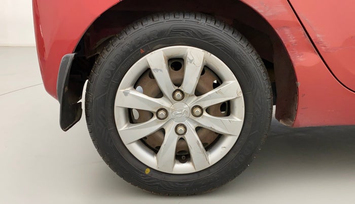 2012 Hyundai Eon MAGNA, Petrol, Manual, 1,10,149 km, Right Rear Wheel