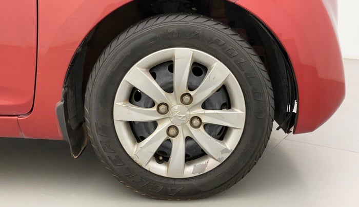 2012 Hyundai Eon MAGNA, Petrol, Manual, 1,10,149 km, Right Front Wheel