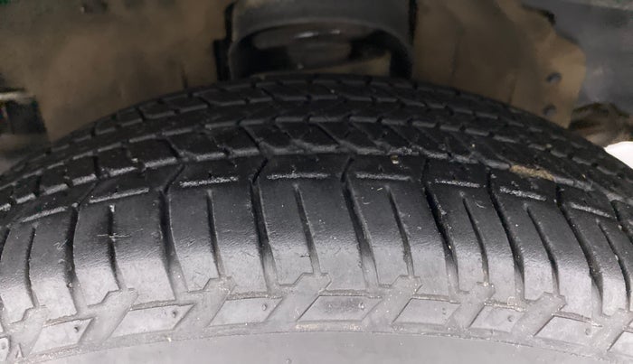 2020 Mahindra Scorpio S5, Diesel, Manual, 41,394 km, Left Front Tyre Tread