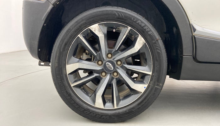 2019 Mahindra XUV300 W8(O), Diesel, Manual, 88,746 km, Right Rear Wheel