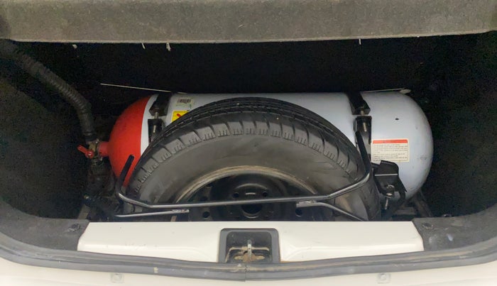 2019 Maruti New Wagon-R LXI CNG 1.0, CNG, Manual, 73,928 km, Boot Inside