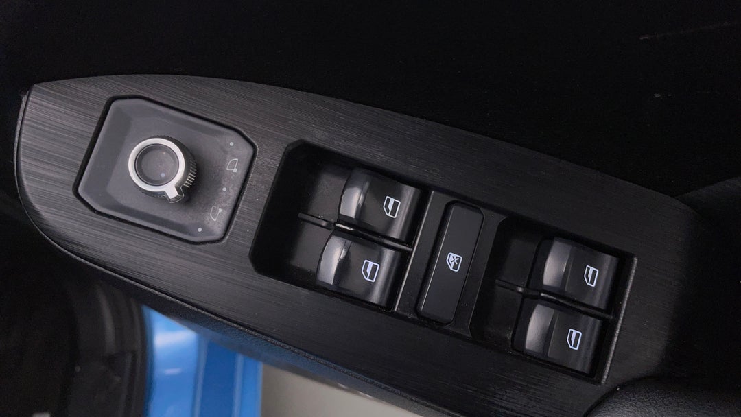 Drivers Side Door Panel Controls