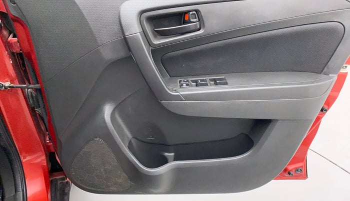 2018 Maruti Vitara Brezza VDI OPT, Diesel, Manual, 36,116 km, Driver Side Door Panels Controls