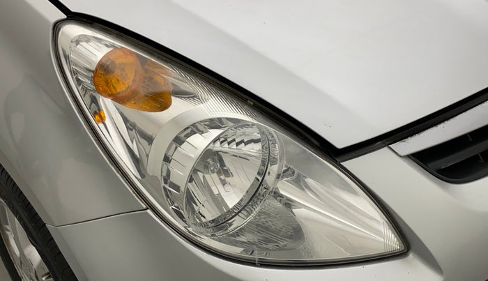 2011 Hyundai i20 SPORTZ 1.2, Petrol, Manual, 73,031 km, Right headlight - Faded