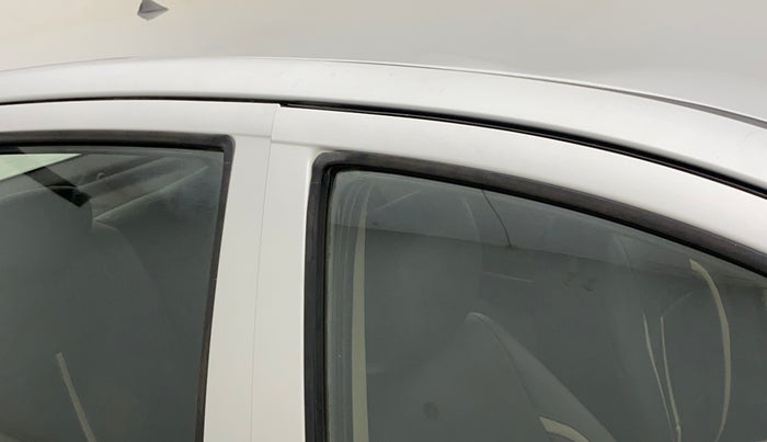 2011 Hyundai i20 SPORTZ 1.2, Petrol, Manual, 73,031 km, Right B pillar - Slightly dented